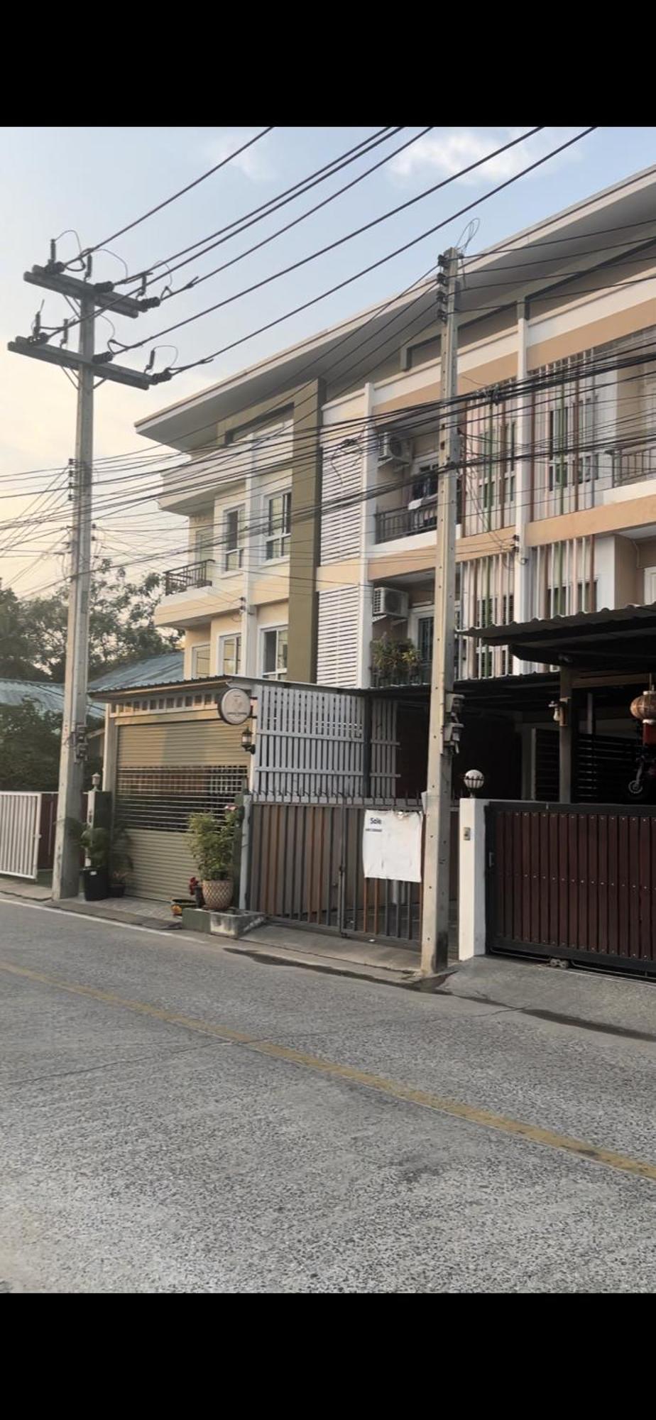 The European House Pattaya Bed & Breakfast Exterior foto