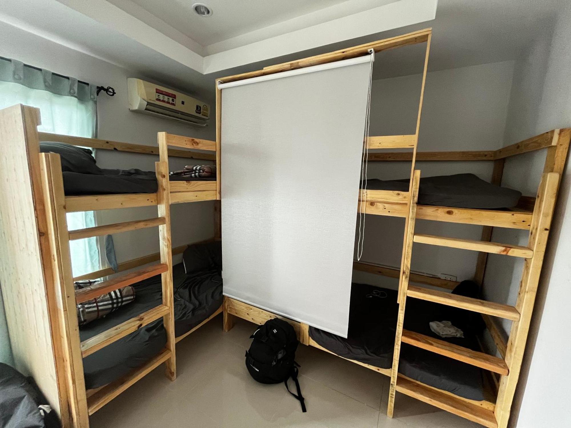 The European House Pattaya Bed & Breakfast Exterior foto